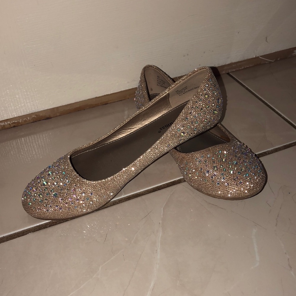 Gold new flats